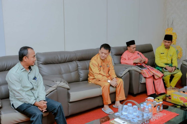 Pj Bupati Kampar Hambali Terima Kunjungan Dekan dan Team Fakultas Psikologi UIN Suska Riau