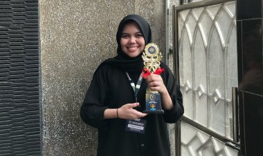 Peraih Beasiswa PHR Regitha Nur Azizah Sabet Juara Nasional Pidato Bahasa Inggris