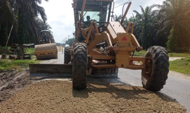 Perbaikan Jalan Rusak Cerenti – Air Molek Dikebut Sebelum Lebaran Idulfitri 2024