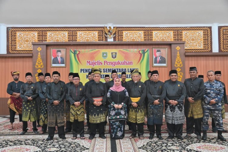 Hadiri Majelis Pengukuhan Pengurus Sementara LAMR Bengkalis, Bupati Bengkalis Ajak Bersinergi