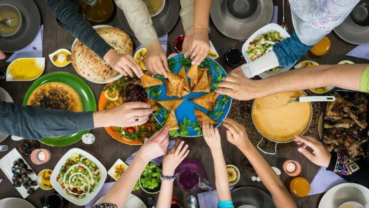 Sering Bukber Bikin Boncos! Lakukan Ini Agar Keuanganmu Aman