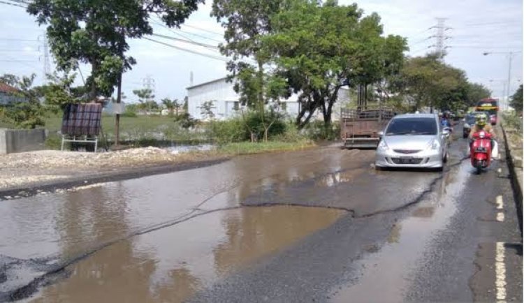 Penyebab Jalan Rusak di Pekanbaru Sebagian Besar Karena Masalah Ini