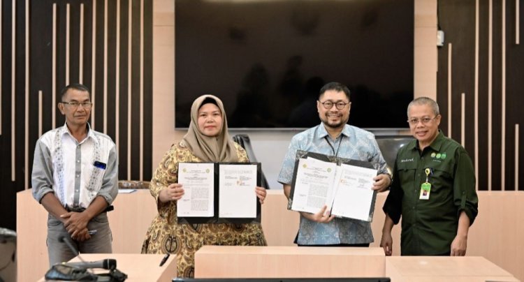 Susun Dokumen Masterplan Persampahan, UNRI Tanda Tangani Kerja Sama dengan Dinas Lingkungan Hidup Karimun