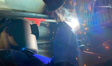 Pelatihan Vokasi Juru Las PHR Jadikan Pemuda Riau Siap Kerja