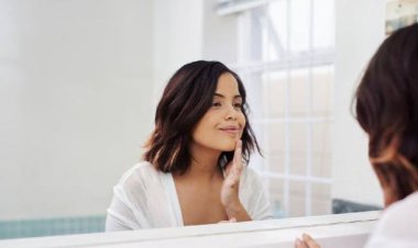 Mau Kulit Glowing Alami Tanpa Skincare? Ini Nutrisi Penting yang Harus Kamu Konsumsi