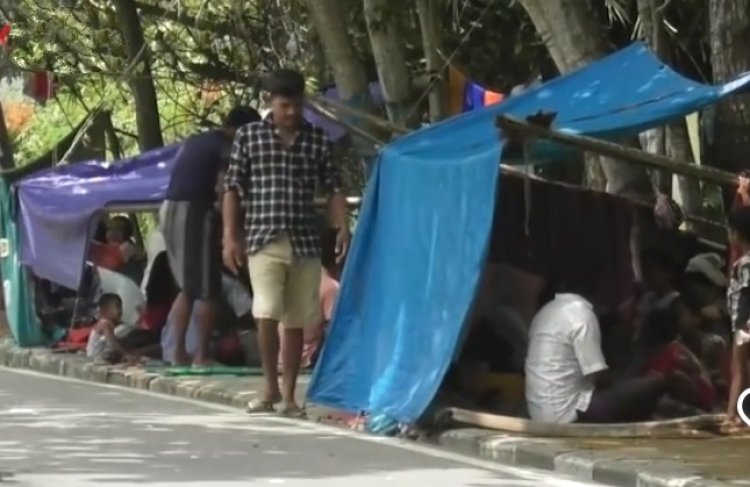 Ratusan Pengungsi Rohingya Tinggal di Tenda Pinggir Jalan, Pemko Pekanbaru Minta Bantuan Pemprov Riau untuk Penampungan