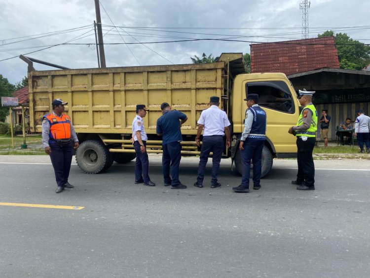 Ratusan Truk ODOL Terjaring Razia Dishub Kota Pekanbaru, Sanksi Peringatan hingga Tilang