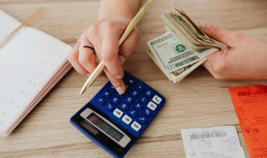 Hindari Belanja demi Gengsi, Inilah 7 Tips Mengatur Keuangan Kalau Lagi Nabung