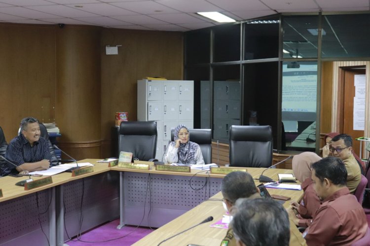 Bahas Relokasi PPPK Guru, Karmila Sari Pimpin RDP Komisi V DPRD Riau dengan BKN, BKD dan Disdik Riau