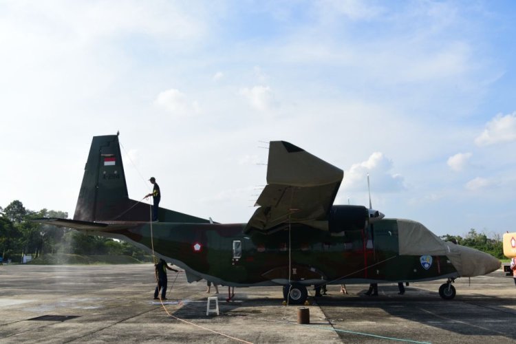 Tabur 6.400 Kg Garam di Langit Riau, Pesawat Casa TNI AU Lakukan Hujan Buatan Dua Periode di Bumi Lancang Kuning