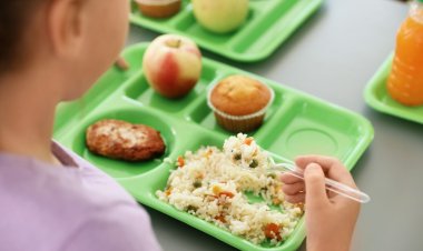 Ibu Hamil dan Balita di Pekanbaru Akan Menikmati Makan Siang Gratis, Pemko Siapkan untuk 3.000 Orang