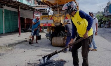 Perbaikan Jalan Rusak di Pekanbaru Berlanjut Hingga Akhir Tahun