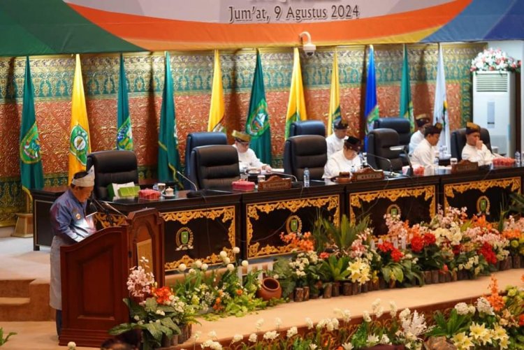 Pj Gubri SF Hariyanto Sampaikan Capaian Ekonomi dan Penurunan Stunting saat Rapat Paripurna HUT ke-67 Provinsi Riau