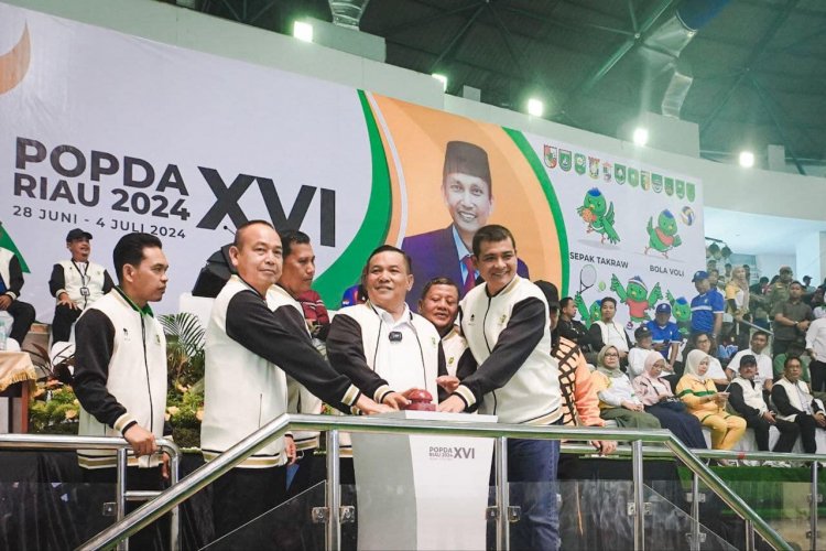 Pj Gubri SF Hariyanto Akui Atlet Pelajar Riau Aset Berharga