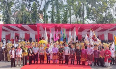 Tampilkan Beragam Adat dan Suku, Kemendagri Apresiasi Parade Bhinneka Tunggal Ika yang Digelar FPK Riau