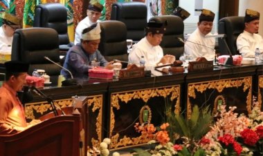 Dari Paripurna Istimewa Peringatan Hari Jadi Riau ke-67, Yulisman Ajak Semua Komponen Wujudkan Riau Maju dan Cerdas 
