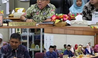 Pansus Ranperda RPJPD DPRD Riau Raker dengan Disdik dan Dinkes Riau