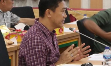 Banggar DPRD Riau Raker dengan TAPD Riau Bahas KUA PPAS 2025