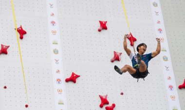 PON XXI Aceh-Sumut 2024, Tim Panjat Tebing Putra Sumut Raih Emas di Nomor Speed Relay