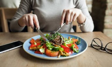 Benarkah Skip Sarapan Bisa Bikin BB Cepat Turun? Begini Faktanya