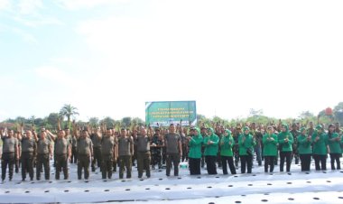 Batalyon Infanteri 132/Bima Sakti Tanam Perdana Cabai, Dukung Program Nasional Ketahanan Pangan