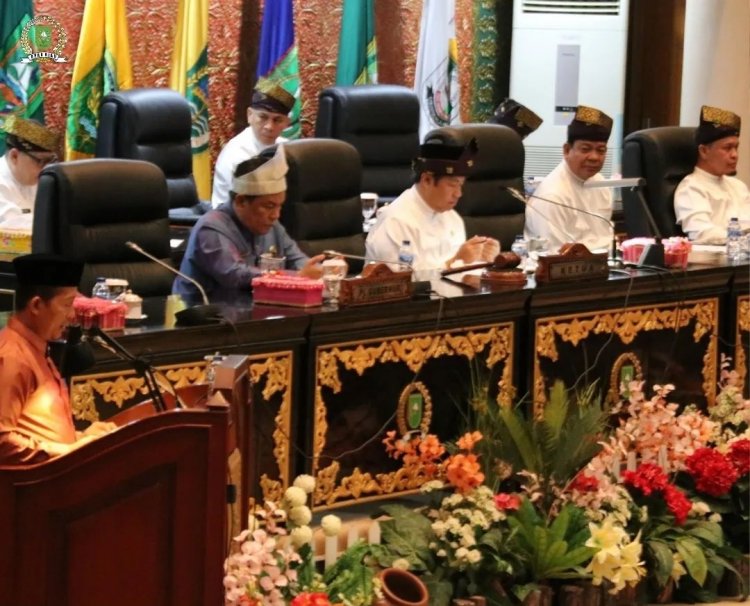 Dari Paripurna Istimewa Peringatan Hari Jadi Riau ke-67, Yulisman Ajak Semua Komponen Wujudkan Riau Maju dan Cerdas