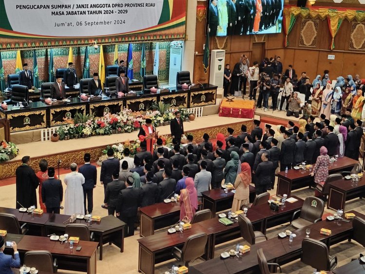 65 Anggota DPRD Riau 2024-2029 Dilantik, Ini Dia Nama-namanya
