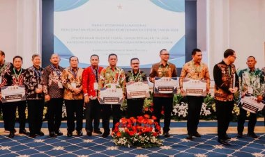 Sukses Hapus Kemiskinan Ekstrem, Bupati Rohul Sukiman Terima Alokasi Insentif Fiskal dari Pemerintah Pusat