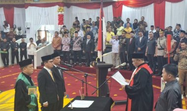 Pelantikan Dua Pimpinan DPRD Kampar, Ahmad Taridi Ketua, Iib Nursaleh Wakil Ketua I