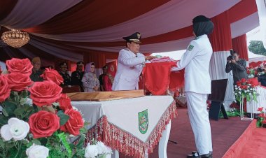 Upacara HUT RI ke-79, Bupati Rohul Ajak Generasi Muda Jaga Persatuan