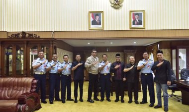 Ketua DPRD Provinsi Riau Kaderismanto Apresiasi Lanud Roesmin Nurjadin Dukung Stabilitas Keamanan