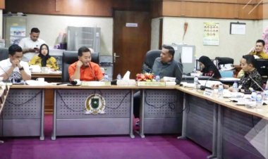 Minta Dinas Pariwisata Provinsi Riau Tetap Kompak, Wakil Ketua DPRD Provinsi Riau Budiman Lubis Hadiri RDP Komisi II