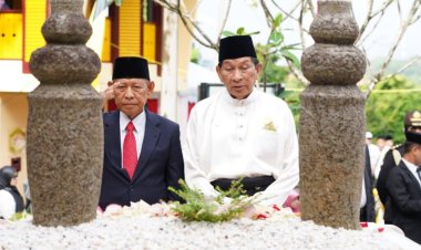 Hari Pahlawan, Duta Besar Indonesia untuk Malaysia Jadi Inspektur Upacara di Komplek Makam Tuanku Tambusai
