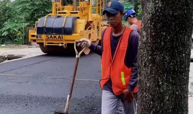 Berikan Akses yang Lebih Baik, Dinas PUPR Pekanbaru Overlay Jalan Neraca