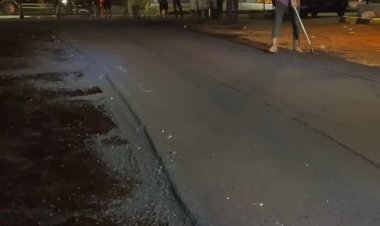 Minimalisasi Gangguan Lalu Lintas, Dinas PUPR Pekanbaru Overlay Jalan Sakuntala Malam Hari