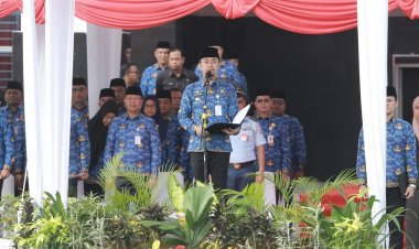 Sebelum Terjaring OTT KPK, Pj Wali Kota Pekanbaru Risnandar Mahiwa Pimpin Upacara Peringatan Ke-53 Korpri