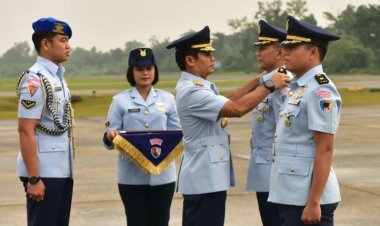 Danlanud Roesmin Nurjadin Marsma TNI Feri Yunaldi Pimpin Sertijab Komandan Skadron Udara 12 Wing Udara 6