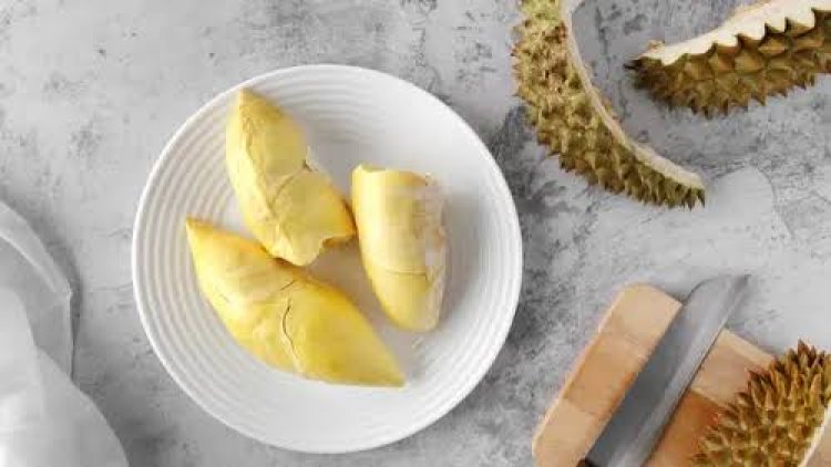 Makanan-Minuman yang Sebaiknya Tak Dimakan Bersama Durian, Ini Daftarnya