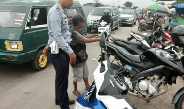 Tarif Parkir Tepi Jalan Umum Turun di Pekanbaru Rp2.000 Mobil dan Rp1.000 Sepeda Motor, Pemko Susun Kajian Komprehensif