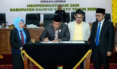 DPRD Kampar Sahkan Penetapan Ahmad Yuzar-Misharti sebagai Bupati dan Wakil Bupati Kampar