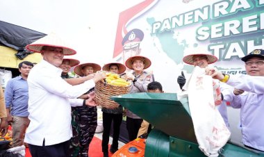 Pemprov Riau Apresiasi Panen Raya Jagung Polda Riau