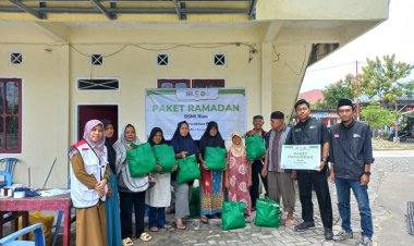 BSMI dan IZI Riau Salurkan Bantaun Untuk Penyintas Banjir di Tegal Sari Rumbai