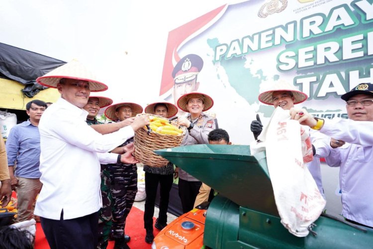Pemprov Riau Apresiasi Panen Raya Jagung Polda Riau