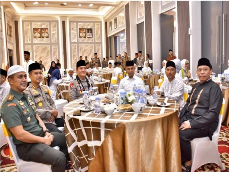 Ketua DPRD Kampar Dampingi Kapolda Riau Safari Ramadan di Desa Pulau Lawas