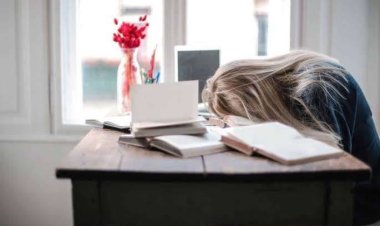 Liburan Usai, Merasa Sedih? Mungkin Kamu Kena Post-Holiday Blues