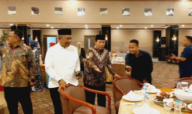 Halal Bihalal Mantan Bupati Rohul Sukiman Berlangsung Hangat, Dihadiri Bupati Rohul Anton