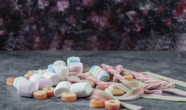 9 Produk Makanan Mengandung Babi, Ada yang Bersertifikat Halal