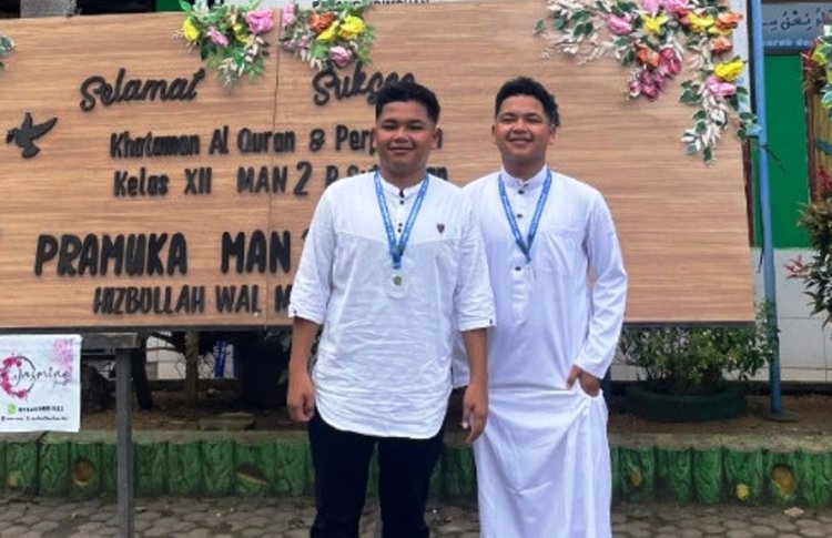 Ihsan Riski Siregar dan Irsan Riski Siregar dari MAN 2 Padangsidempuan Lolos di UI dan UNM Jalur SNBP 2025