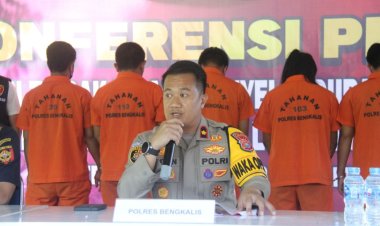 Polres Bengkalis dan Bea Cukai Sita 2.050 Karung Bawang Merah dan Ratusan Ban Bekas Asal Malaysia, Tiga Pelaku Masih Mahasiswa