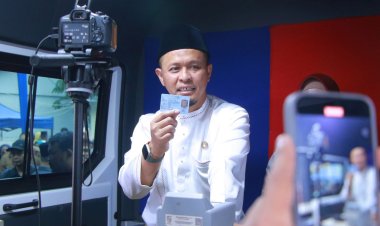 Disdukcapil Pekanbaru Buka Layanan Cetak KTP dan Aktivasi IKD Besok hingga Pukul 12.00 WIB